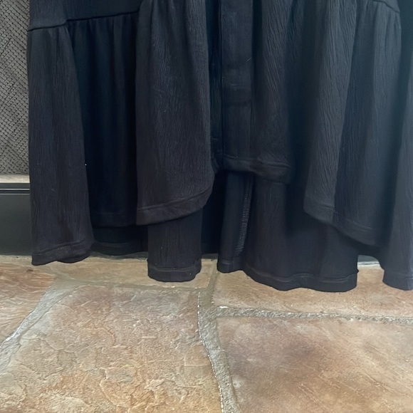 Cato black high-low skirt with elastic waistband. Size 14/16 - Picture 5 of 11